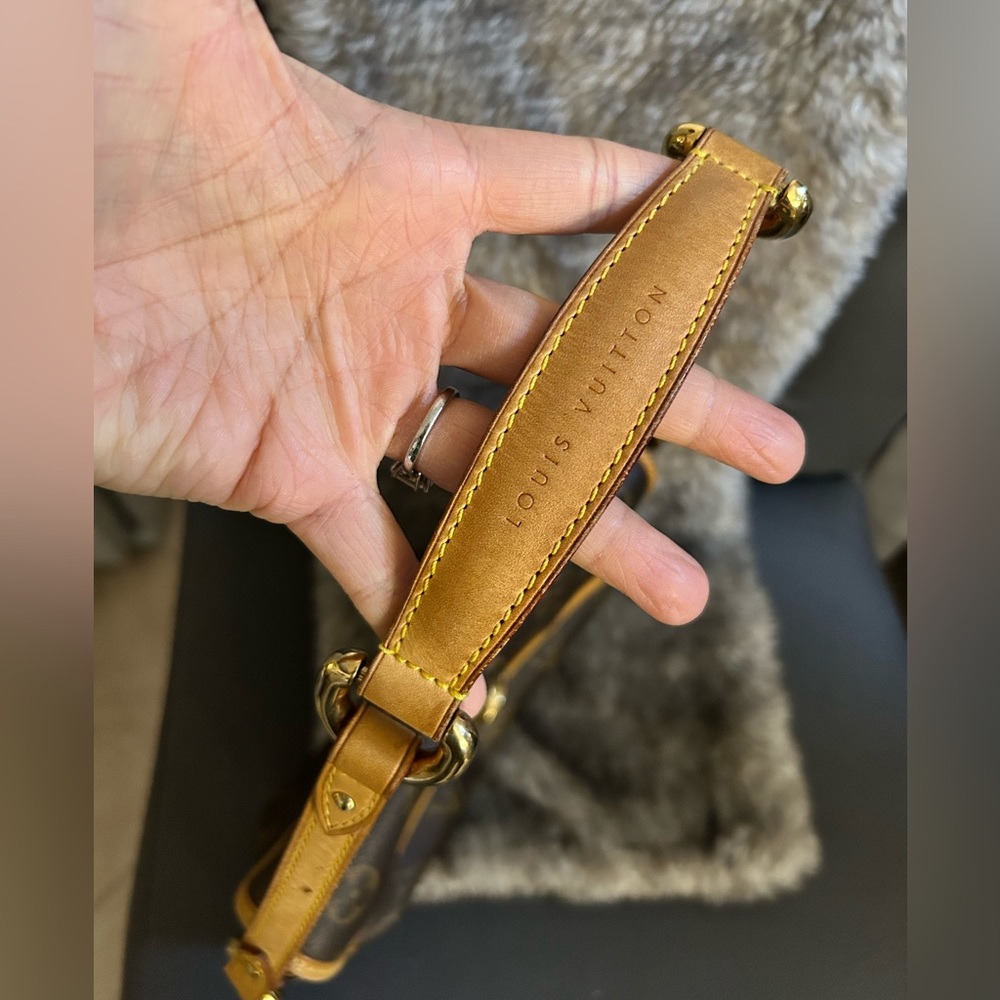Louis Vuitton TIKAL Monogram Shoulder Bag - Picture 12 of 14